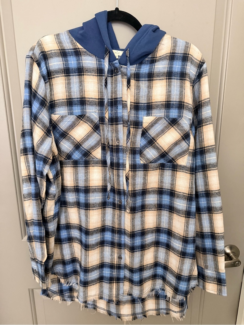 LA MIEL Blue and Cream Plaid Button-Down Shacket with Hood Women’s size Small